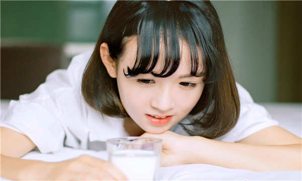 鸡冠40万找私人代妈